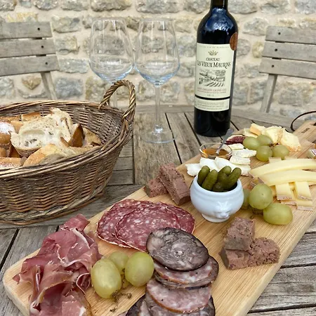 Ferme De Riou * Сент-Мер-Эглиз