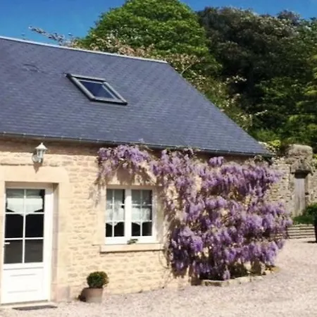 Ferme De Riou Ferienhaus *